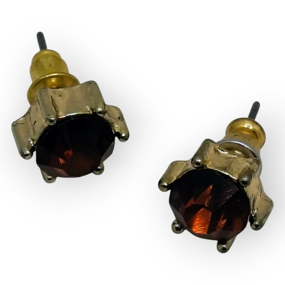 Chic Gold and Black Stud Earrings - Picture 7 of 10